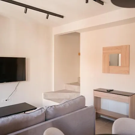 Alex Homes Granada